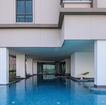Wooden Suites  Bangkok Exterior foto