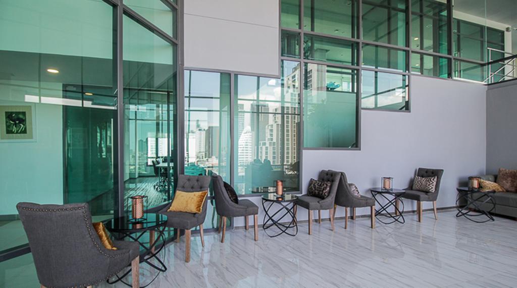 Wooden Suites  Bangkok Exterior foto