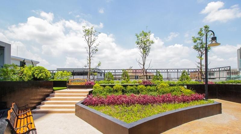 Wooden Suites  Bangkok Exterior foto